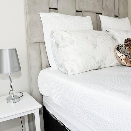 The Ellipse Palazzo Apartment Midrand Extérieur photo