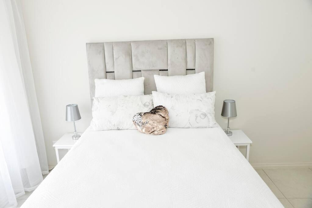 The Ellipse Palazzo Apartment Midrand Extérieur photo