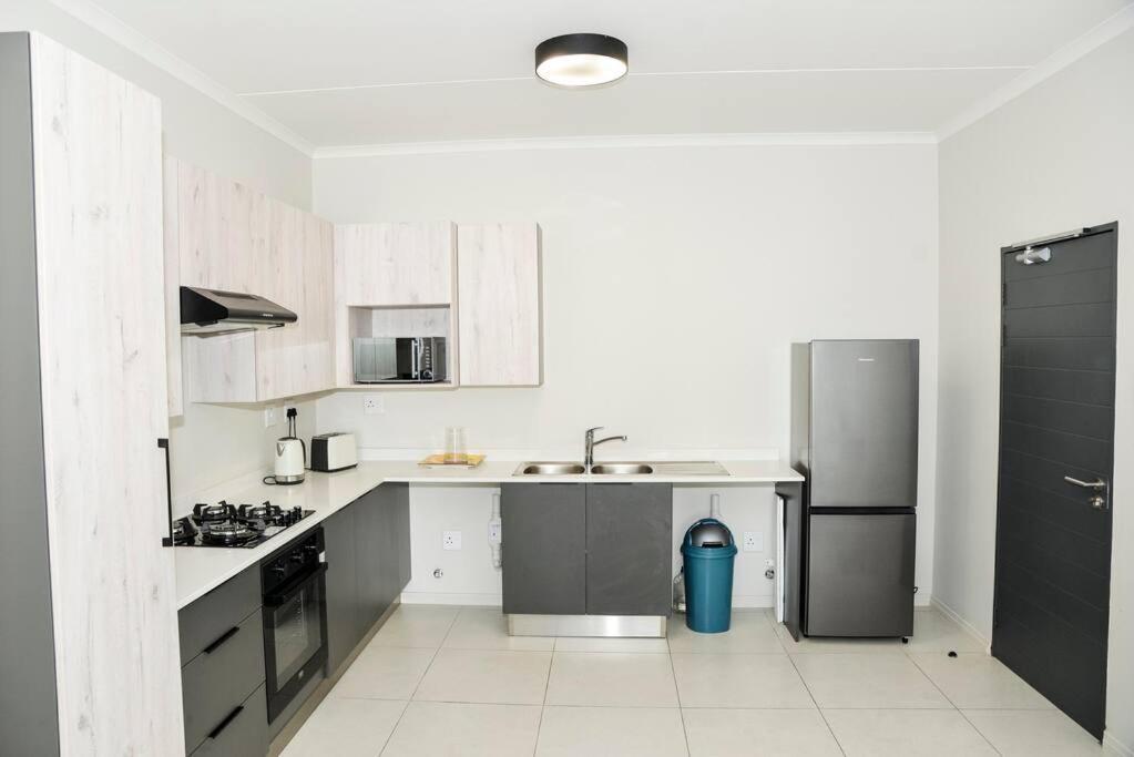 The Ellipse Palazzo Apartment Midrand Extérieur photo